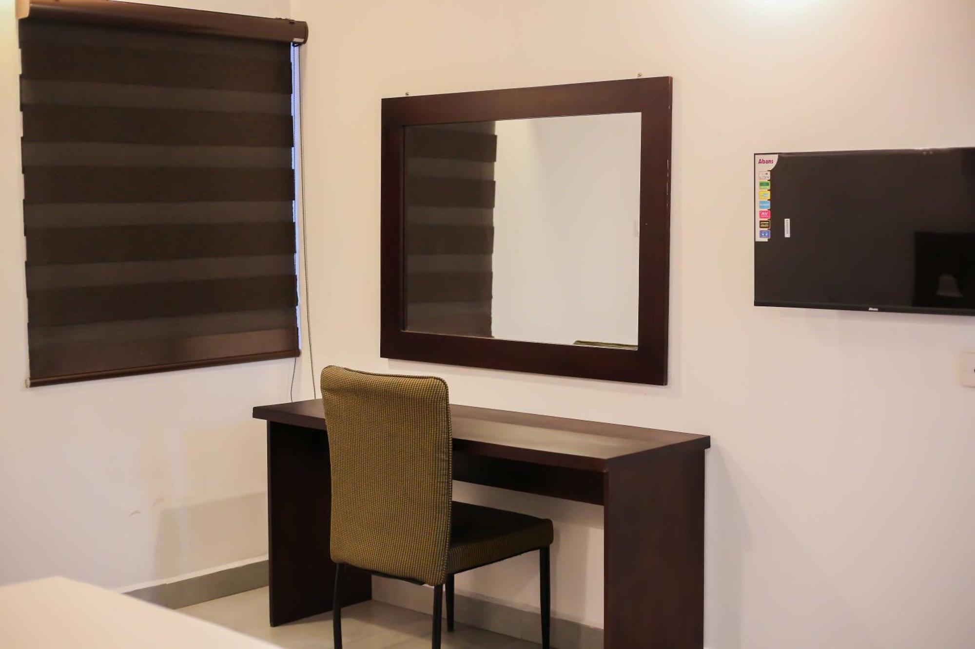 Hotel The Regent Grand 2*